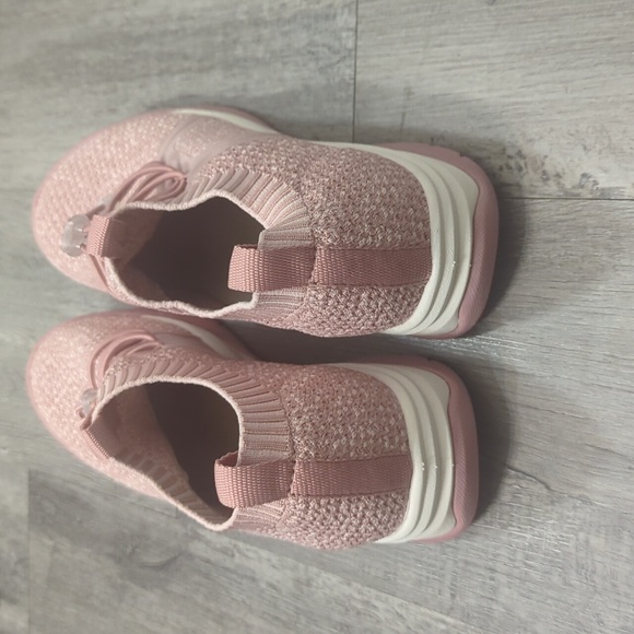 Align Knit Bungee Slip On Torri Sneakers - Picture 5 of 9